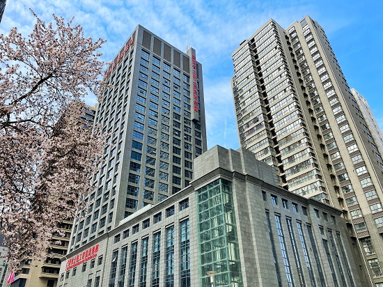 2015年，喬遷至高新區光泰路7号自建辦公大樓.jpg
